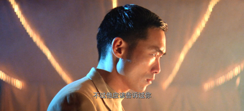 The.Longest.Nite.1998.FRA.1080p.Blu-ray.x265.10bit.AC3.MNHD-FRDS.mkv_20211226_173814.789.png