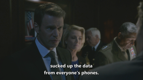 Scandal-S06E01-1080p-Amazon-WEB-DL-DD-5.1-x264-TrollHD.mkv_20220108_214358.494.png