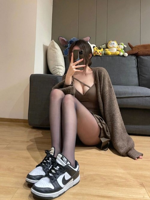 008cuS2igy1gzqszgy25fj30zk1be7a3.jpg