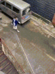 64029ac1b37191a33f0.gif