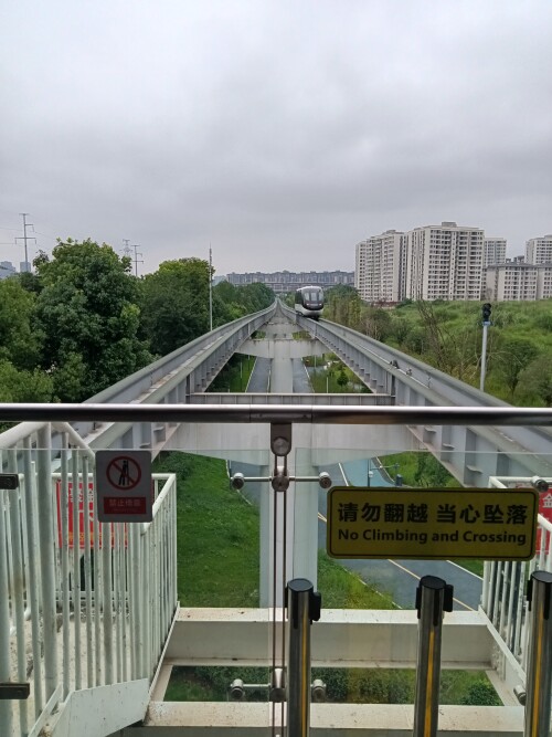 skyshuttlea16c1a745d55184f.jpeg