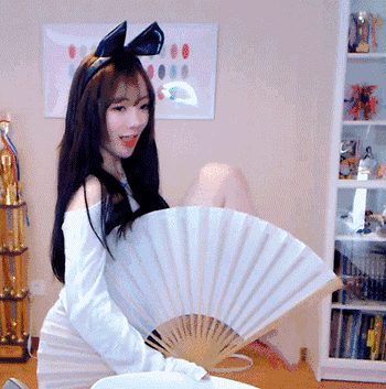 640c909ce9953694e26.gif