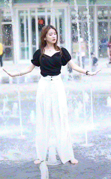 64099d593a7239b0fe6.gif