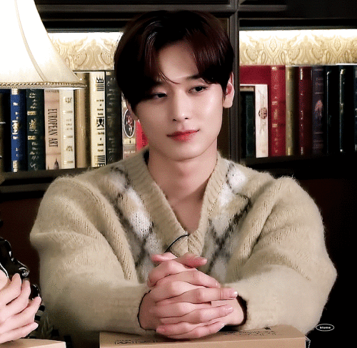 94f04823e020040977549cd62300fc4005c8e728c41ff121.gif