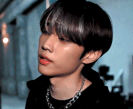c23d089325bbd6aa1a891e9024831d2f.gif