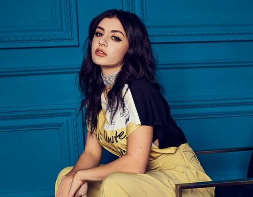 Charli-XCX197e17dd9e92891d.jpeg