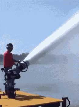 6402c3804f54c4d8241.gif