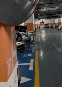 64081ef9d928fd3bb14.gif