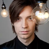 Alex-Band9bb30f54e1c8d8f7