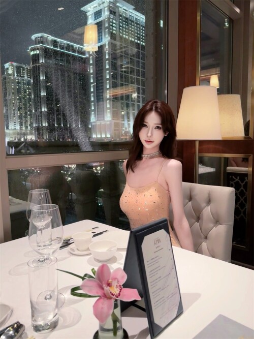 1f26819f8dc2de00e.jpg