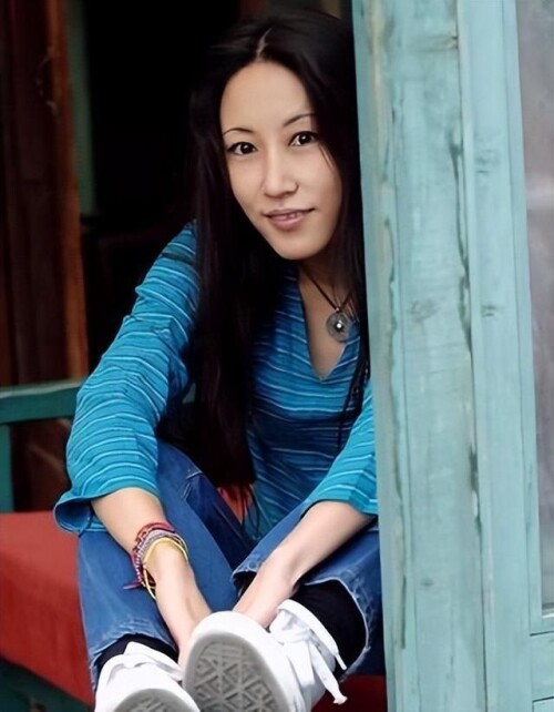 1c02daa676be0e56ea731d370caf21bcdb2ed522c7c51e00.jpg