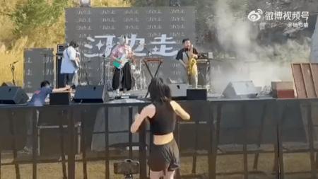 640fd88d803d6c2486a.gif