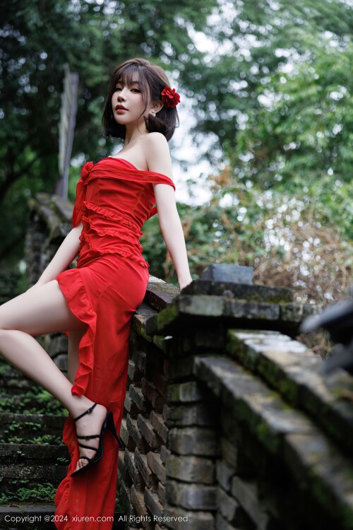 XiuRen-No.9449-Booty-11f0ef051d082ebeb2.jpg