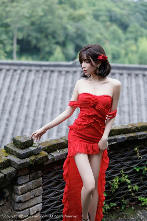 XiuRen-No.9449-Booty-193f2e0dffc04052b3.jpg