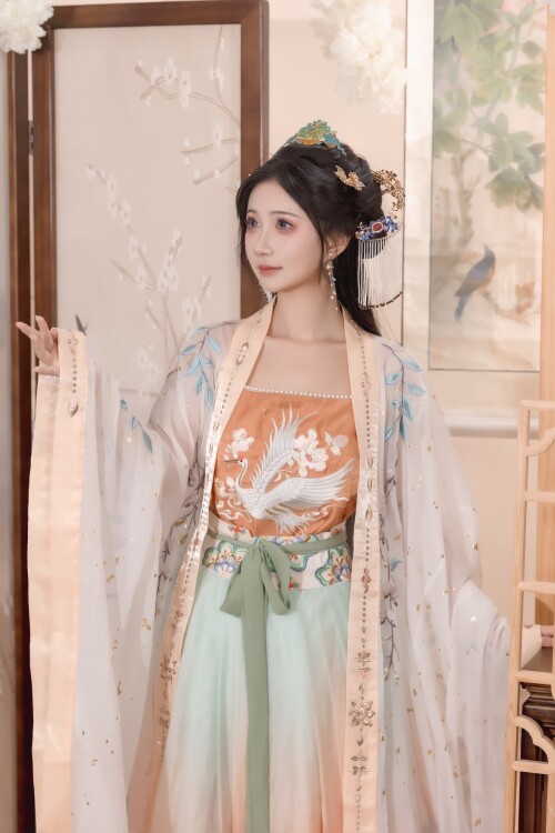 YWW.ME-2024.09.24--552a6465f69be5c45.jpg