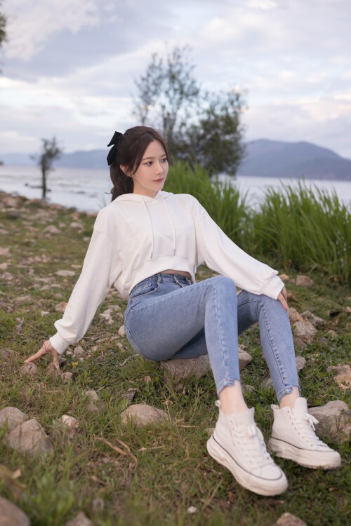 12ef44563ea4940d9f.jpg