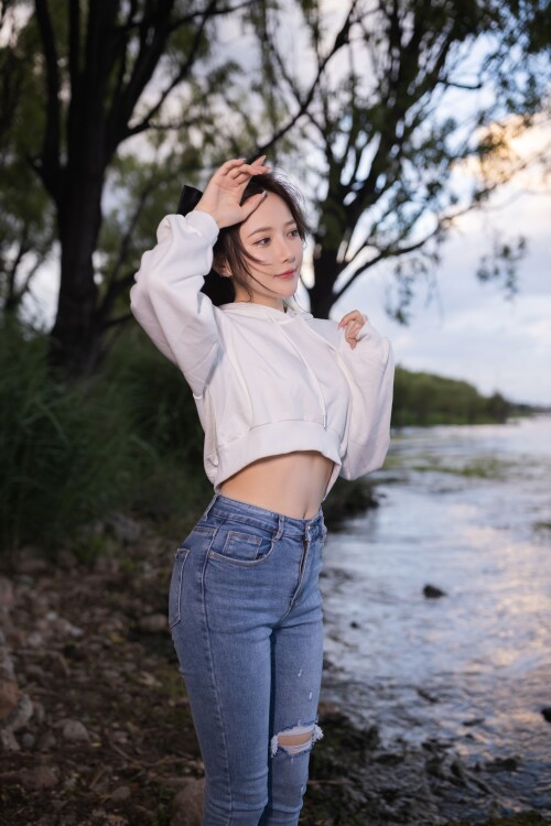 143669257ea233c39a.jpg