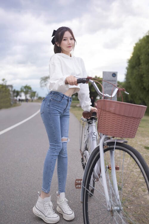 1ac3702d75269d68e.jpg