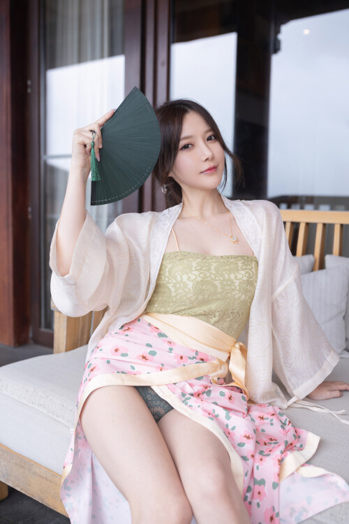 8d7cf9ac2b9cdaf22.jpg