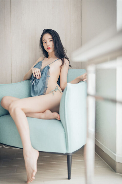 00-61439cc798092f6efe.jpg