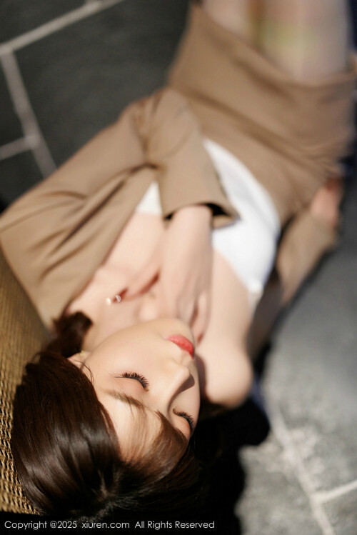 03321f74aeebb08ed3d.jpg