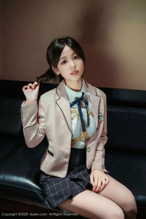 XiuRenJNo.9949_-JK--72P195d6219f8bf8310ce.jpg