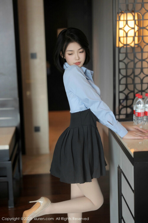 XiuRenNo.9981_72P32bacfb8042253ba3.jpg