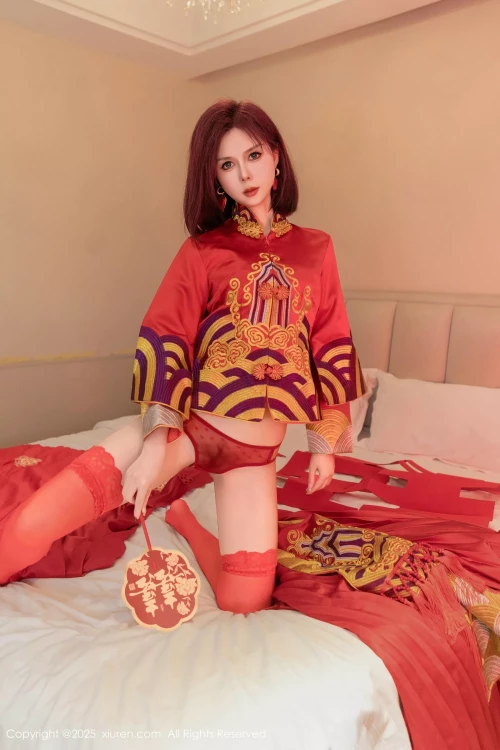 XiuRenNo.9995_yy90P257fc1ada1b54a6459.webp