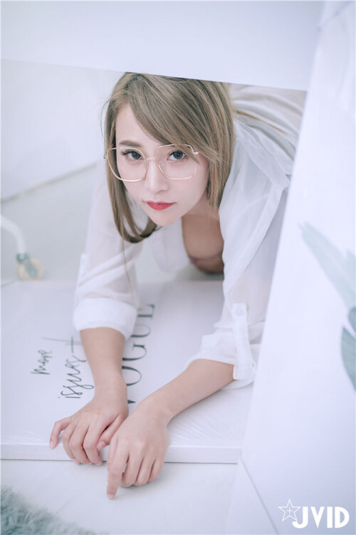 JVID-34217e09580c8108bd.jpg