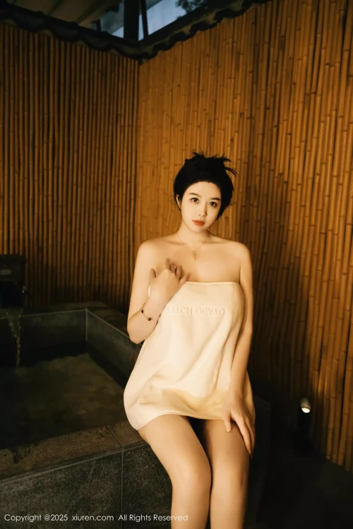 XiuRenNo.10090_Quinn1b1bfc2eee556e033.webp