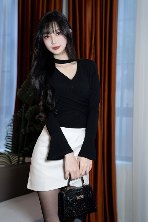 21142a9afa3d4c8a97.jpg