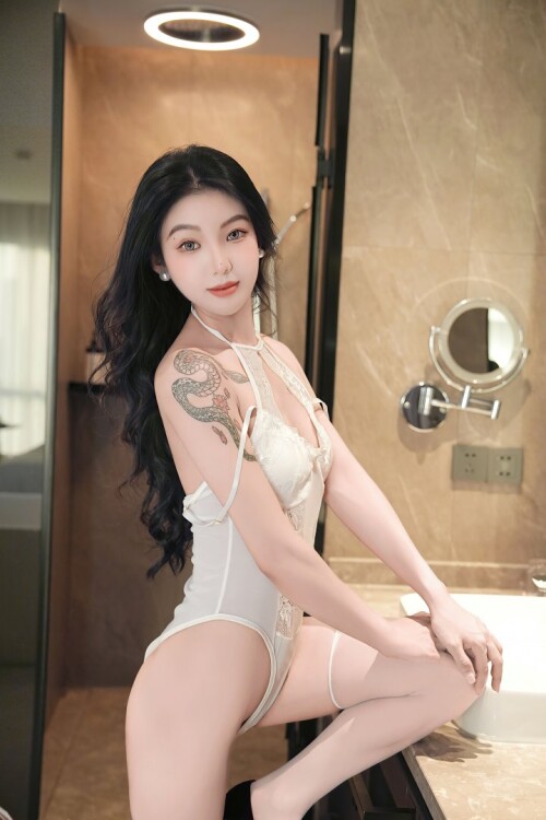 62afef2dc83b33d2a0.jpg