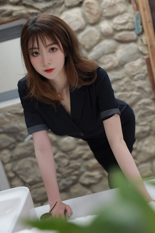 91707c1f98f748382.jpg