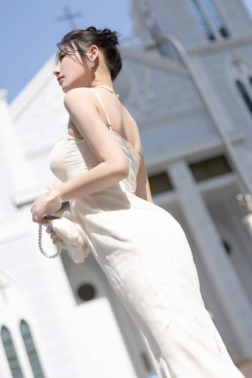 18f0539bb6d7a8ea1c.jpg