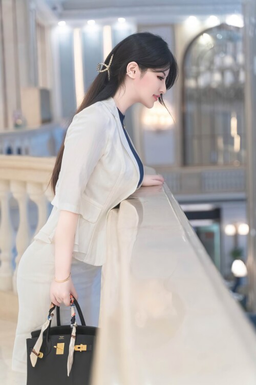 96038c1af91c6e844.jpg