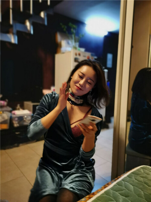 0549184121b0022f76f0.jpg