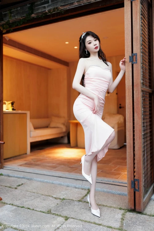 008b74bc3744626e14a.webp