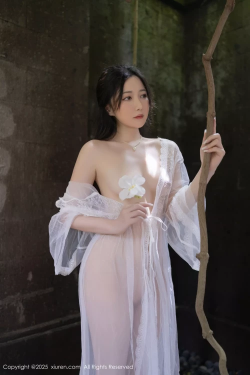 XiuRenNo.10173_Fish80P752937c5a28eb9847d.webp
