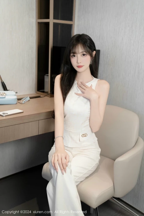 027fcb5ffd56aaac069.webp