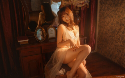 0142ae9227bede39c5ee.jpg