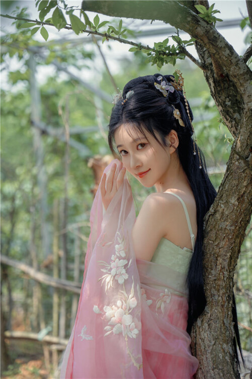 c-2270308acd88c570c1.jpg