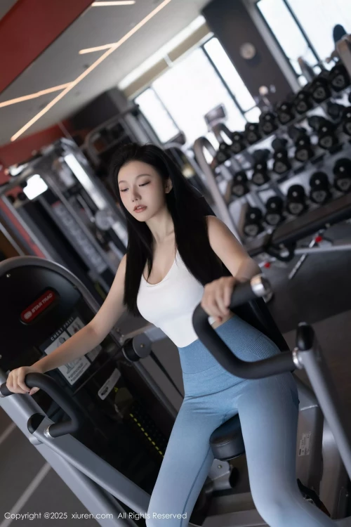 0022c2168ab8f7ec908.webp