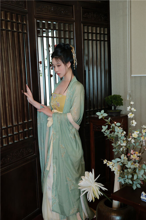 1-12fe3b242ae0291bb.jpg