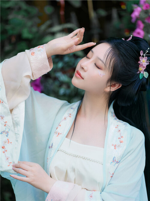 35675351ecda094d7.jpg