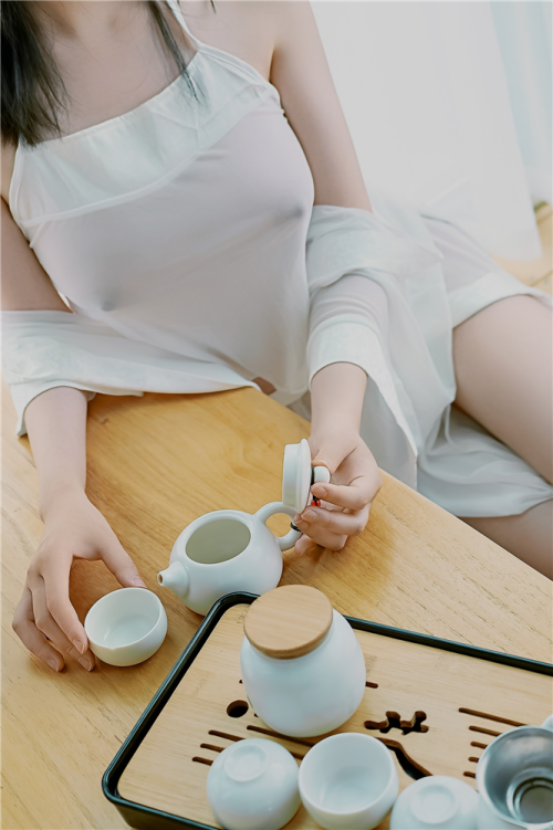 5e85c734e095074c7.png