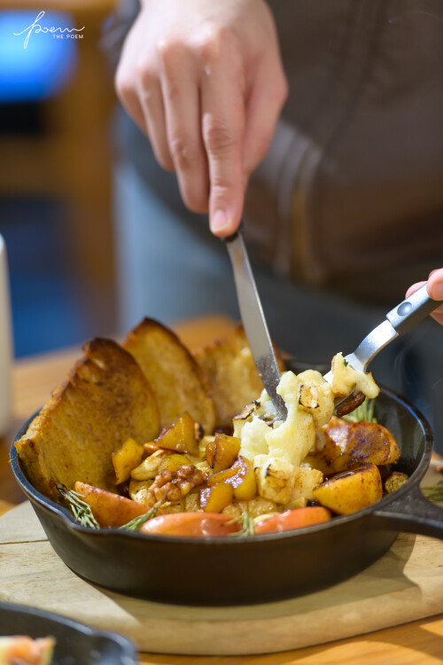 037-FooPhotos_8650LR-LRPCS-LGe88afe6fc5d3ce1d.jpg